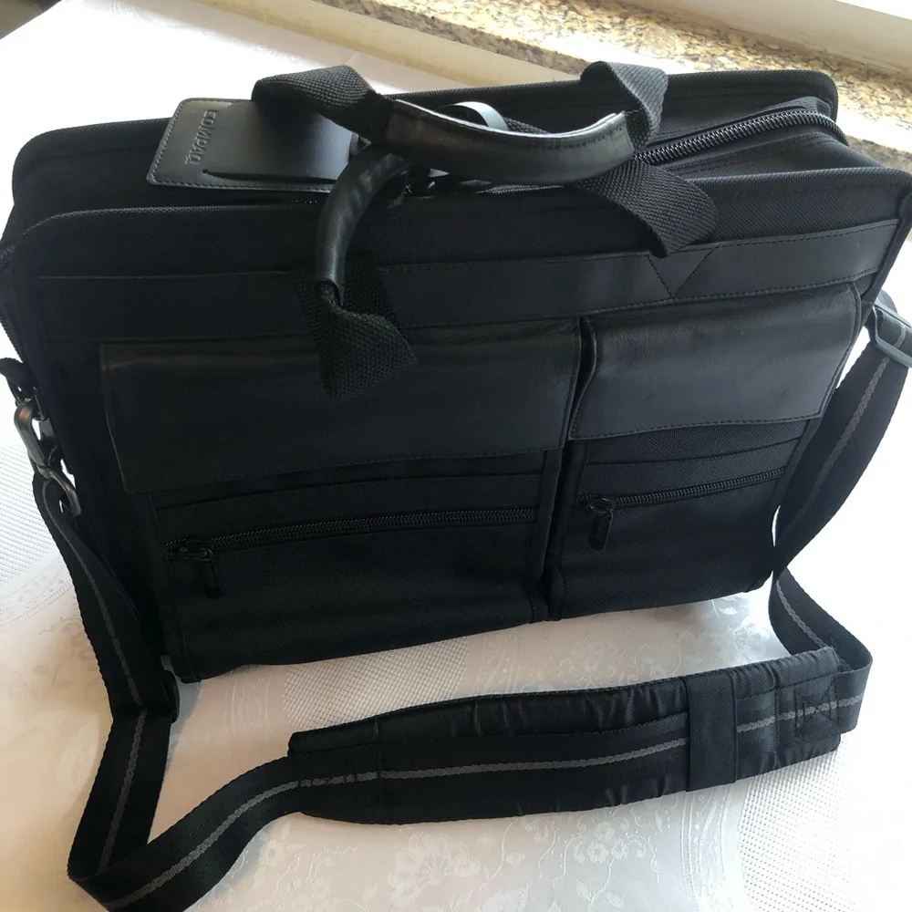 COMPAQ Black Leather/Canvas Men’s Professional Briefcase Messenger Bag NWOT